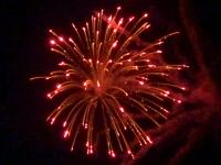 6 inch shell red glitter willow with blue core. Professional RedWire fireworks, distributed by Xena Vuurwerk BV - Holland